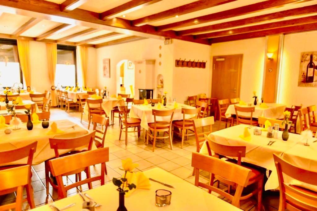 Hotel Pfaelzer Hof 엔켄바흐알젠보른 외부 사진